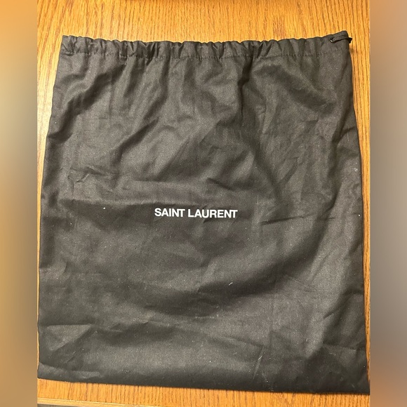 NWOT YSL Vicky size M - Picture 15 of 15